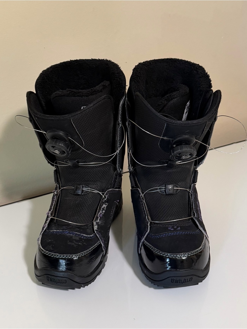 Women’s Black Winter Snow Boots with Boa Closure